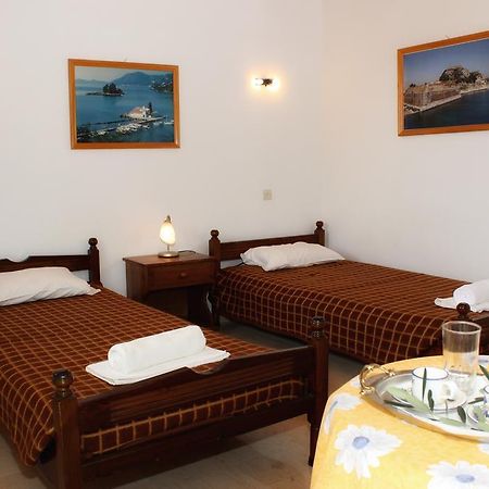 Aparthotel Sotiria à Paramonas  Extérieur photo