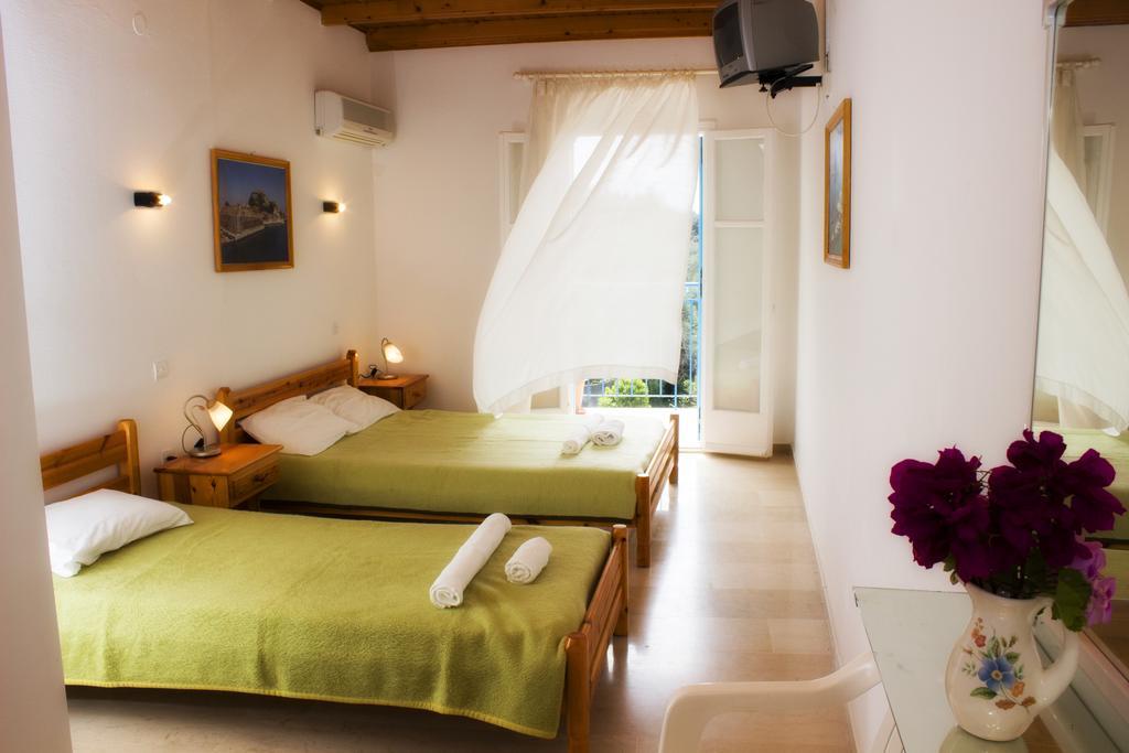Aparthotel Sotiria à Paramonas  Extérieur photo
