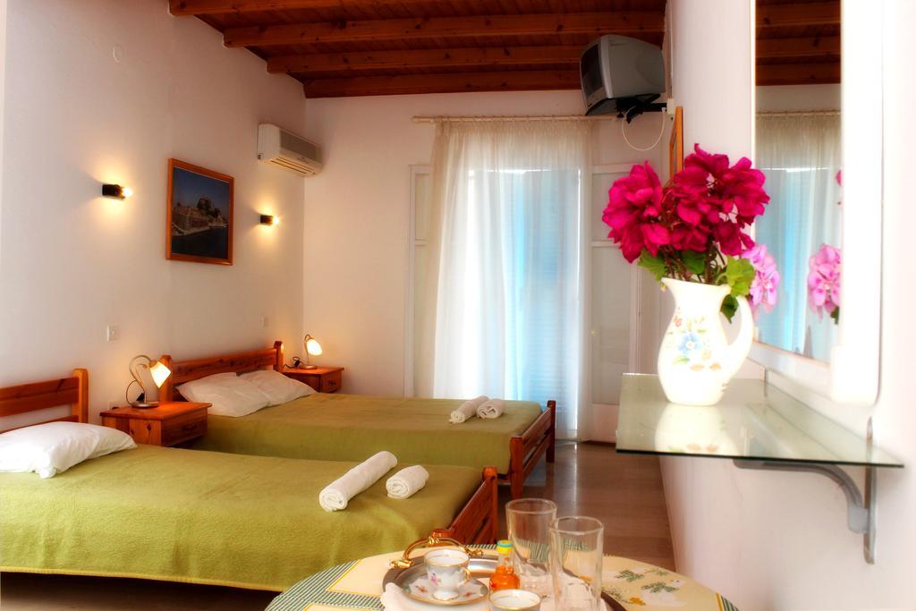 Aparthotel Sotiria à Paramonas  Extérieur photo